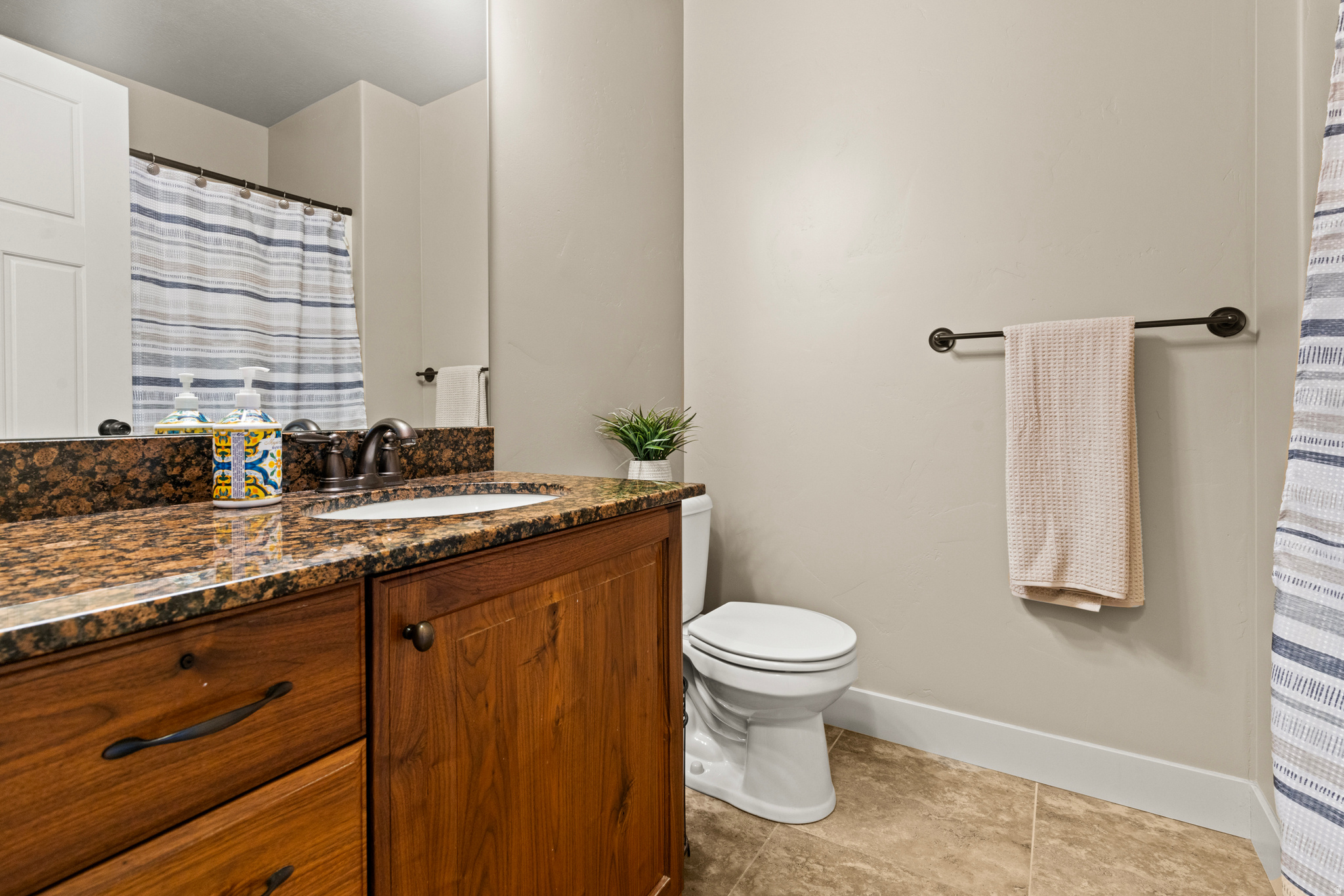 THE COVE AT PLEASANT VIEW - Residential