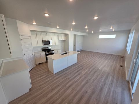 Tiny photo for 1308 N 1400 E #04-11, Payson, UT 84651 (MLS # 2135370)