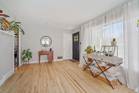 Tiny photo for 557 N 1300 W, Salt Lake City, UT 84116 (MLS # 2112155)