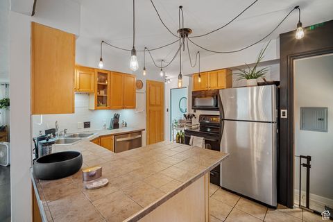 Tiny photo for 557 N 1300 W, Salt Lake City, UT 84116 (MLS # 2112155)