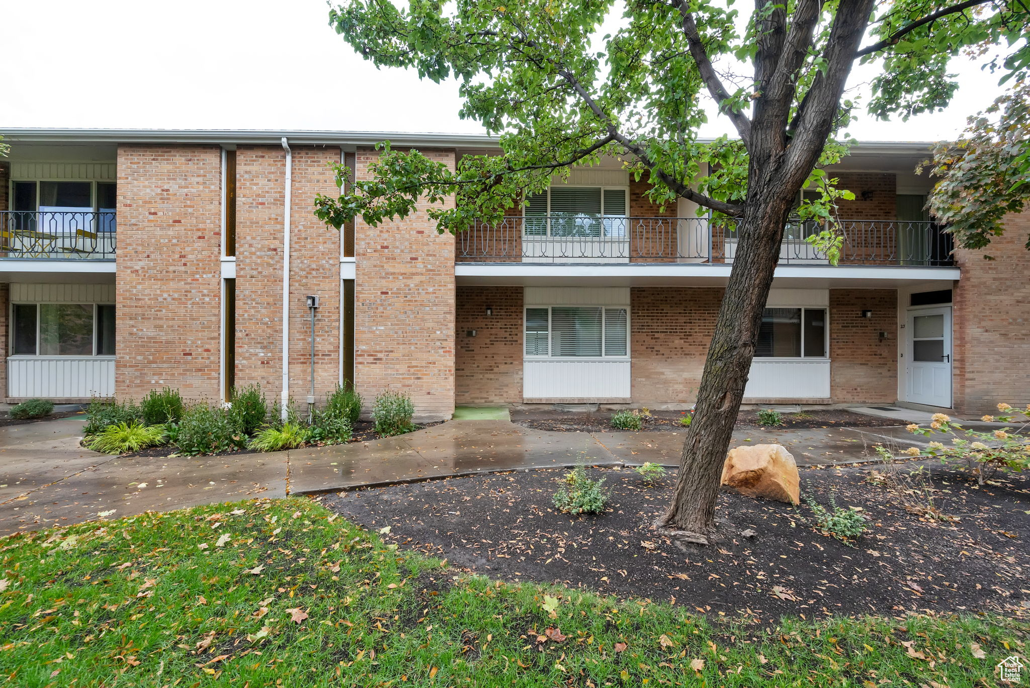 785 E Three Fountains Cir #24, Salt Lake City, Utah image 2