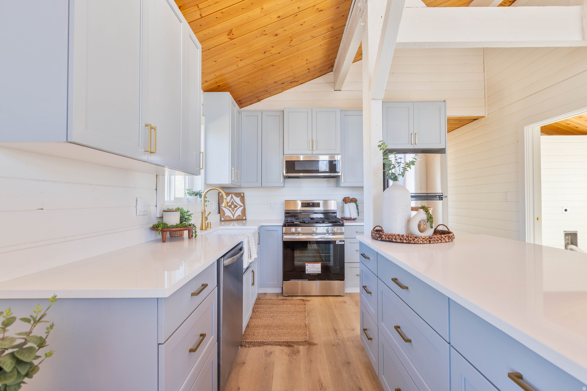 TIMBERLAKES - Residential