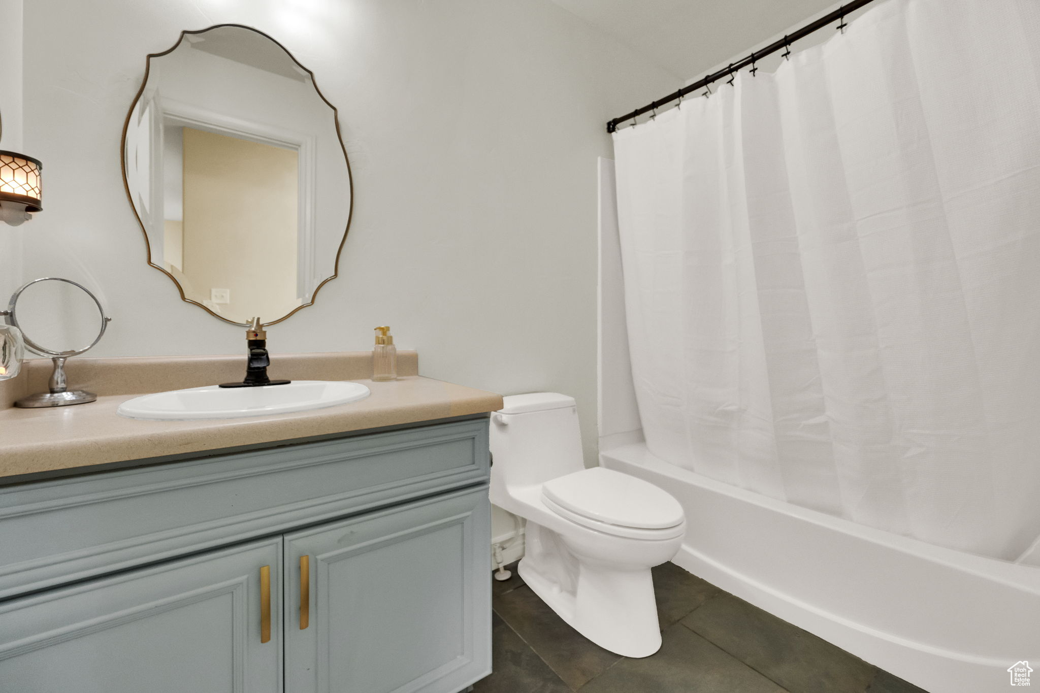 KENNECOTT - Residential