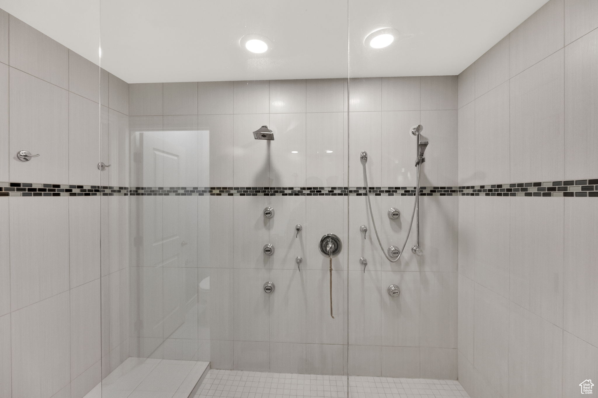 KENNECOTT - Residential