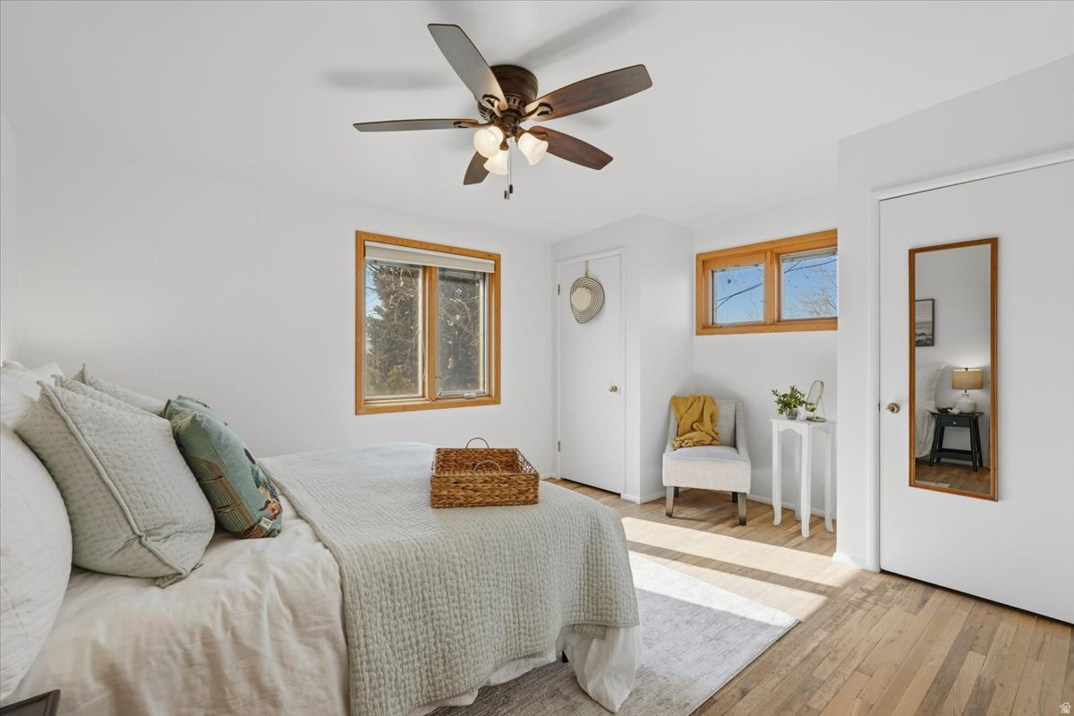 MAYWOOD HILLS - Residential