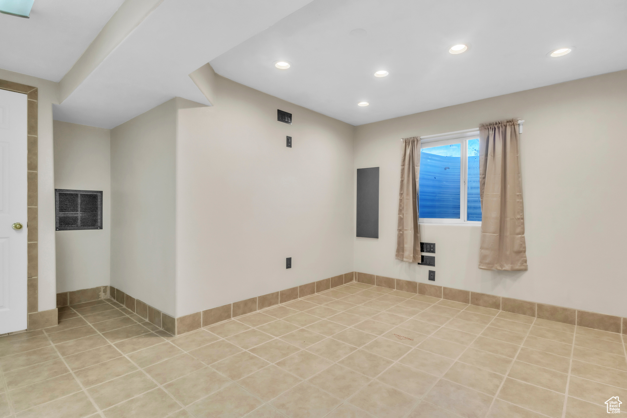 EAGLE POINT - Residential