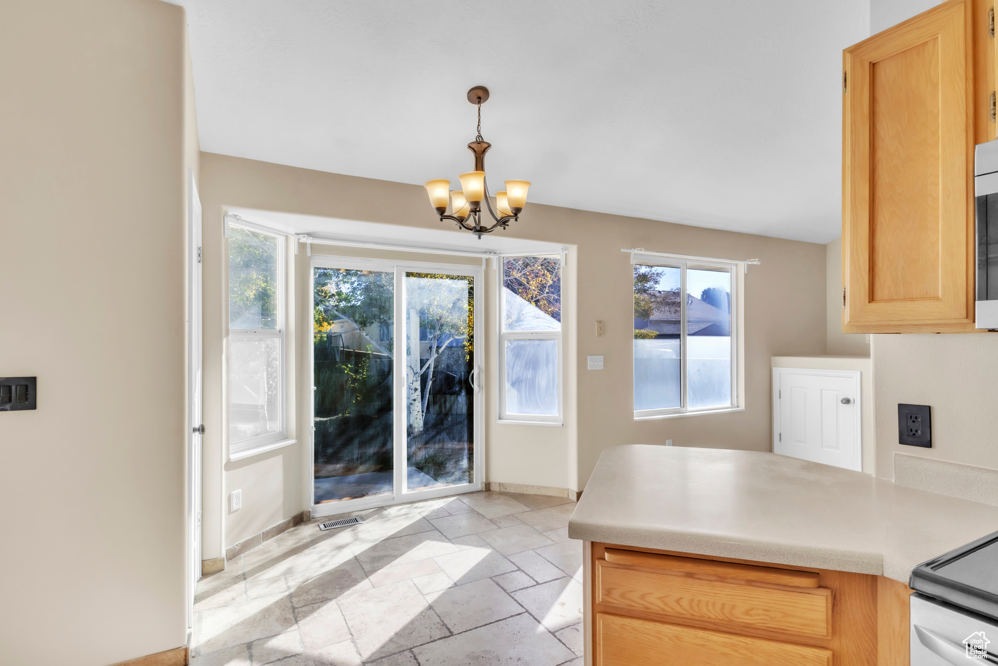 EAGLE POINT - Residential