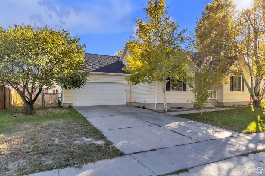 Discover Your New Home at 1870 E. Sunrise Dr. Welcome to this charming home in Eagle Mountain. As you step inside, you'll be greeted by an open and inviting atmosphere. The home has plenty of space for your family and guests. This home is ready for a quick closing, making your move-in process smooth and seamless. 1-year home warranty included by the seller.    Square footage figures are provided as a courtesy estimate only and were obtained from ______________ .  Buyer is advised to obtain an independent measurement.