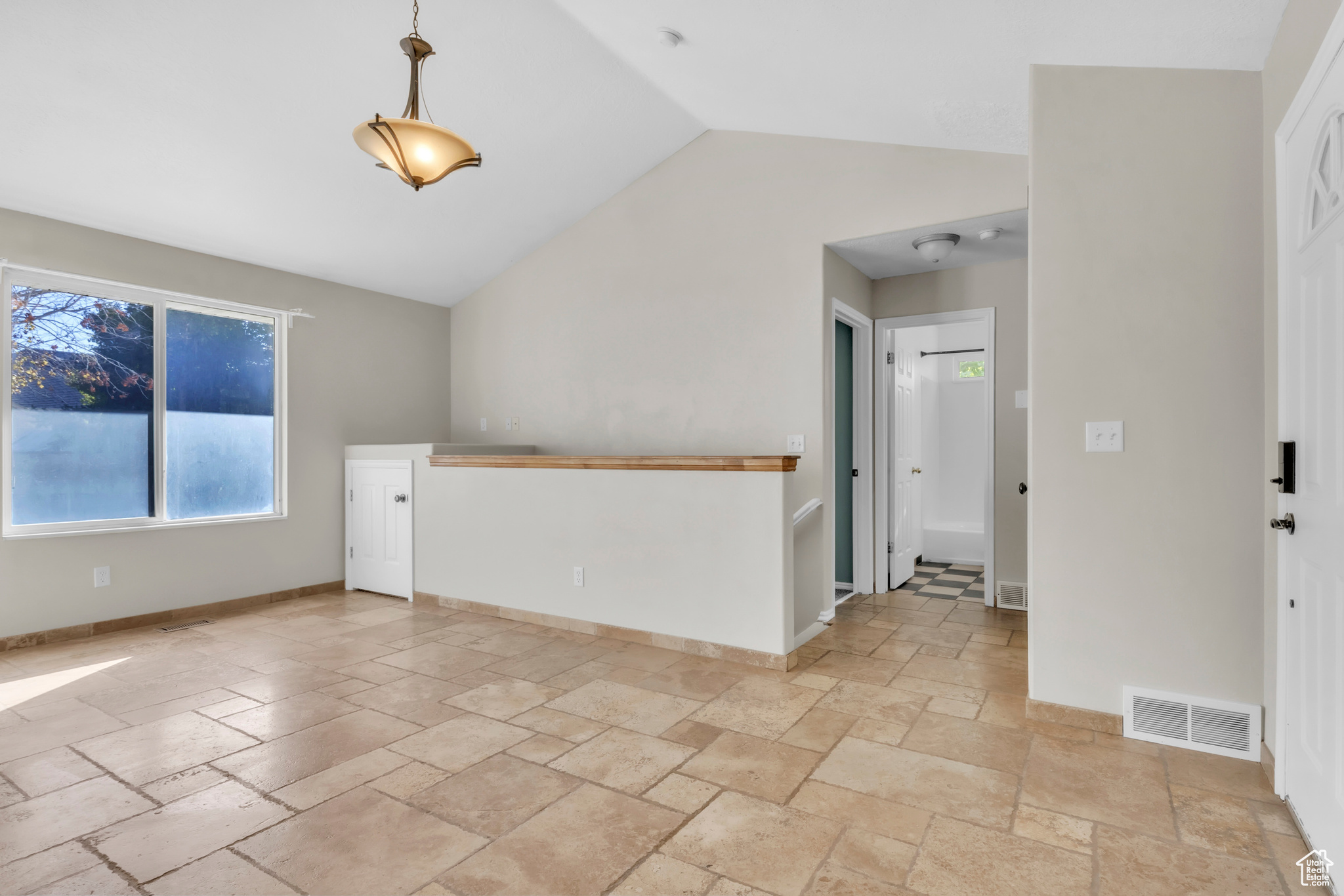 EAGLE POINT - Residential