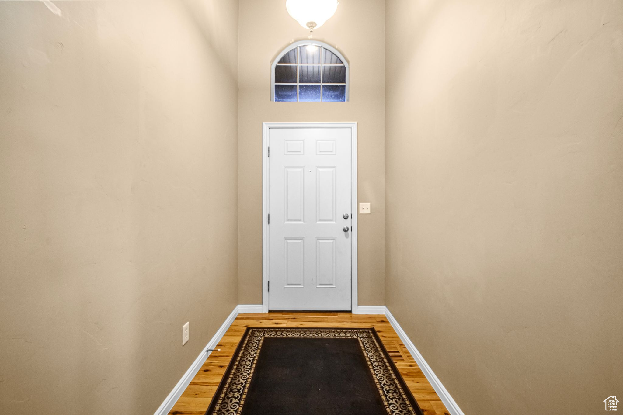 709 W Pine View Dr, Saratoga Springs, Utah image 2