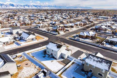 Tiny photo for 4068 W 1200 S, Syracuse, UT 84075 (MLS # 2139268)