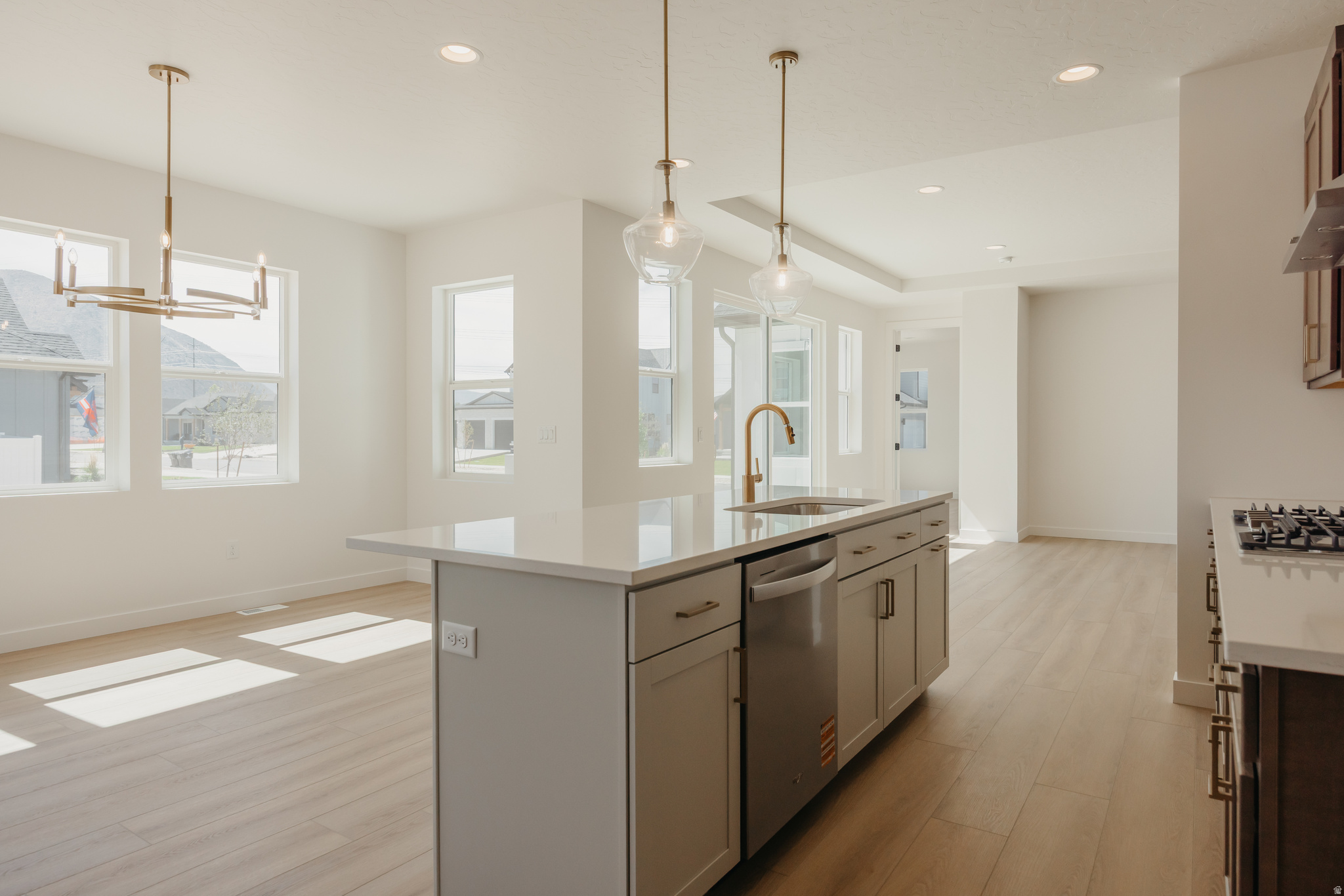 WILLOW ESTATES - Residential