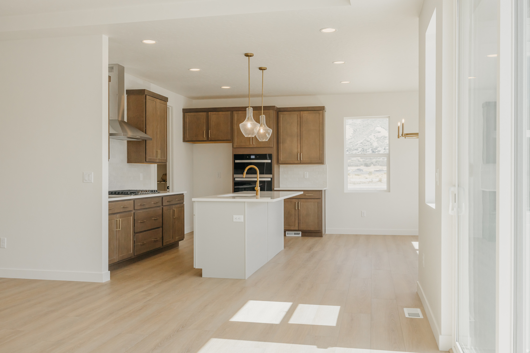 WILLOW ESTATES - Residential