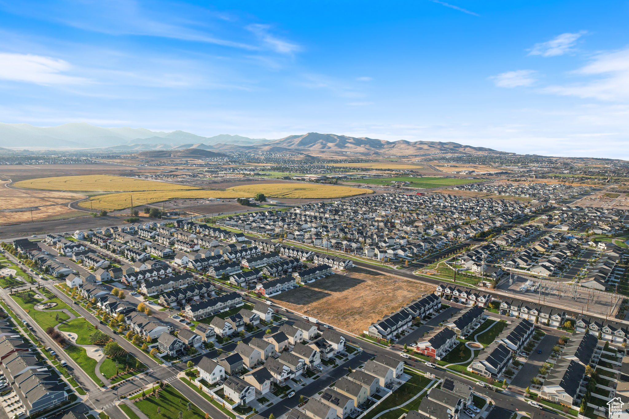 LEGACY FARMS - Residential