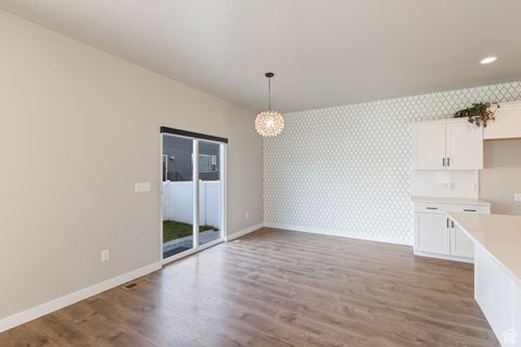 Tiny photo for 519 S VALKYRIES LN, Saratoga Springs, UT 84045 (MLS # 2104782)