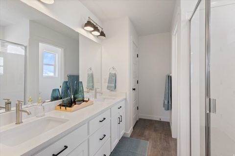 Tiny photo for 1338 E 1280 N #08-30, Payson, UT 84651 (MLS # 2142529)