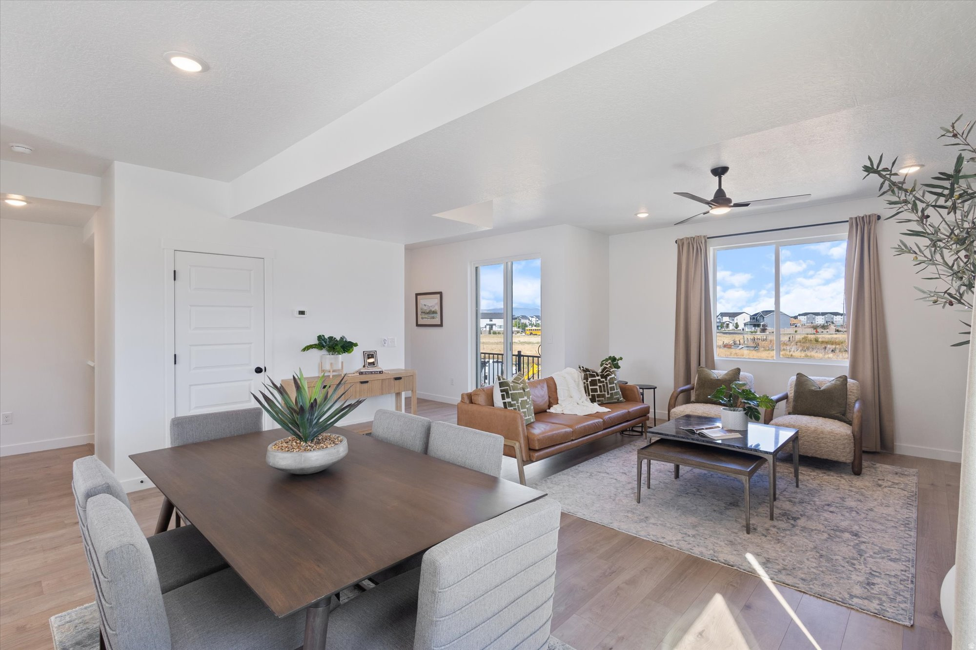 ARROWHEAD RANCH - Residential