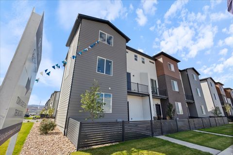 Photo of 1338 E 1280 N #08-30, Payson, UT 84651 (MLS # 2142529)