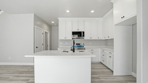 Tiny photo for 1068 S 1150 W, Payson, UT 84651 (MLS # 2141953)