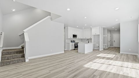 Tiny photo for 1068 S 1150 W, Payson, UT 84651 (MLS # 2141953)