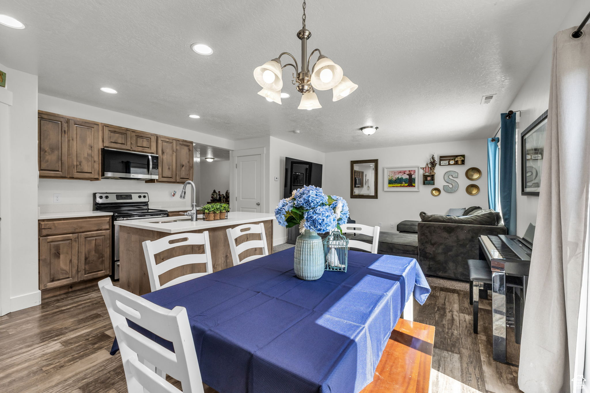 PARKVIEW - Residential