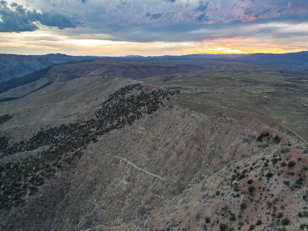 MOUNTAIN VIEW ESTATES - Land