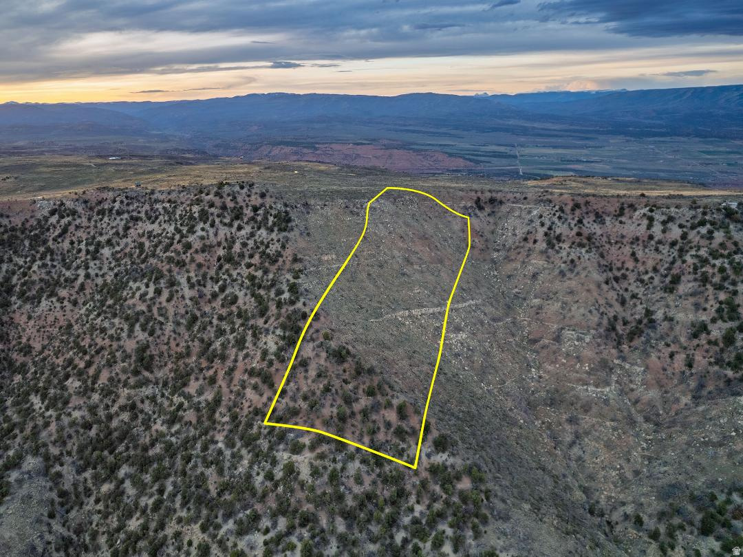 MOUNTAIN VIEW ESTATES - Land