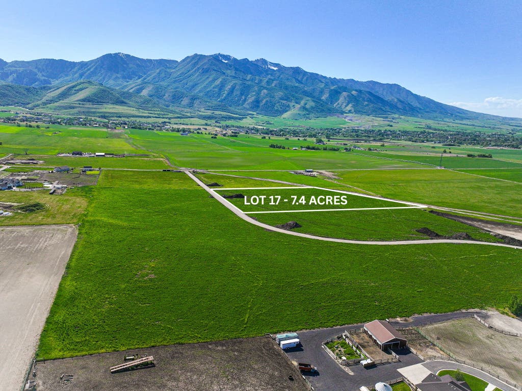 Photo of 3091 W 6500 S #17, Wellsville, UT 84339 (MLS # 2181069)