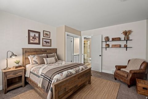 Tiny photo for 4987 S BEAVERBROOK LN, Salt Lake City, UT 84117 (MLS # 2143395)