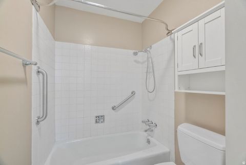 Tiny photo for 4987 S BEAVERBROOK LN, Salt Lake City, UT 84117 (MLS # 2143395)