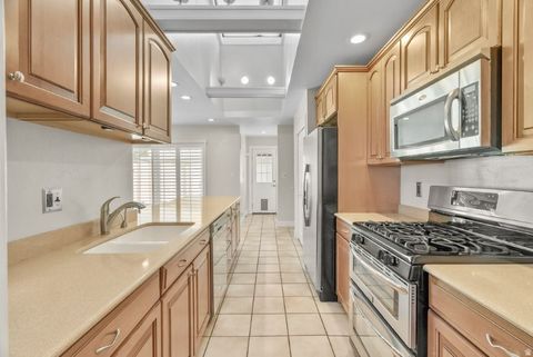 Tiny photo for 4987 S BEAVERBROOK LN, Salt Lake City, UT 84117 (MLS # 2143395)