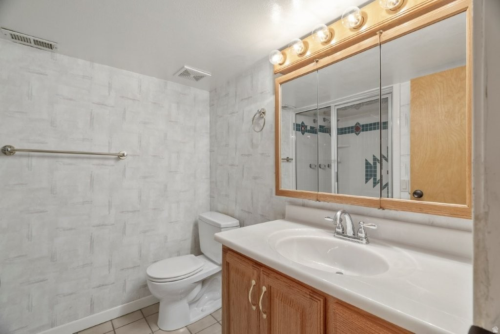 THREE FOUNTAINS EAST - Residential