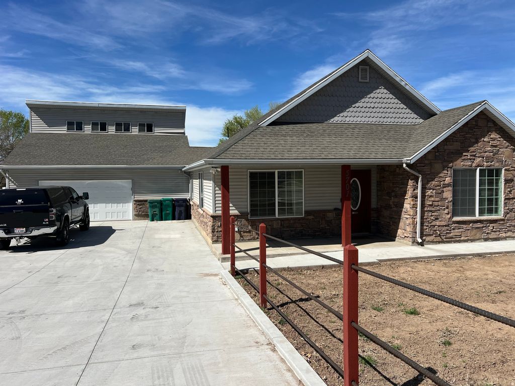 Photo of 5701 S 2700 W, Roy, UT 84067 (MLS # 2145639)