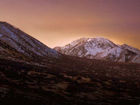 Photo of Santaquin, UT 84655 (MLS # 2139732)