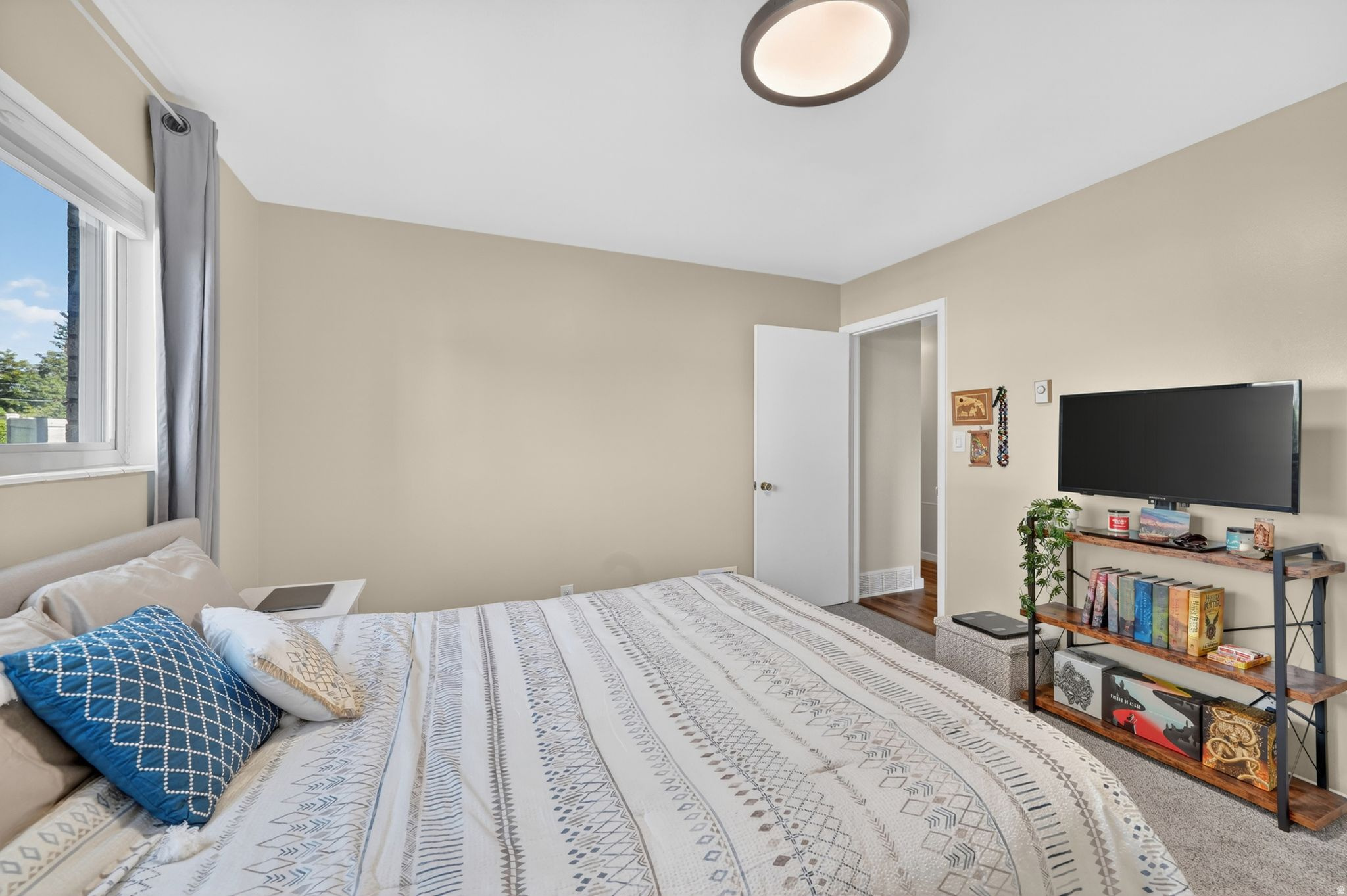 GRAYSTONE CONDOS - Residential