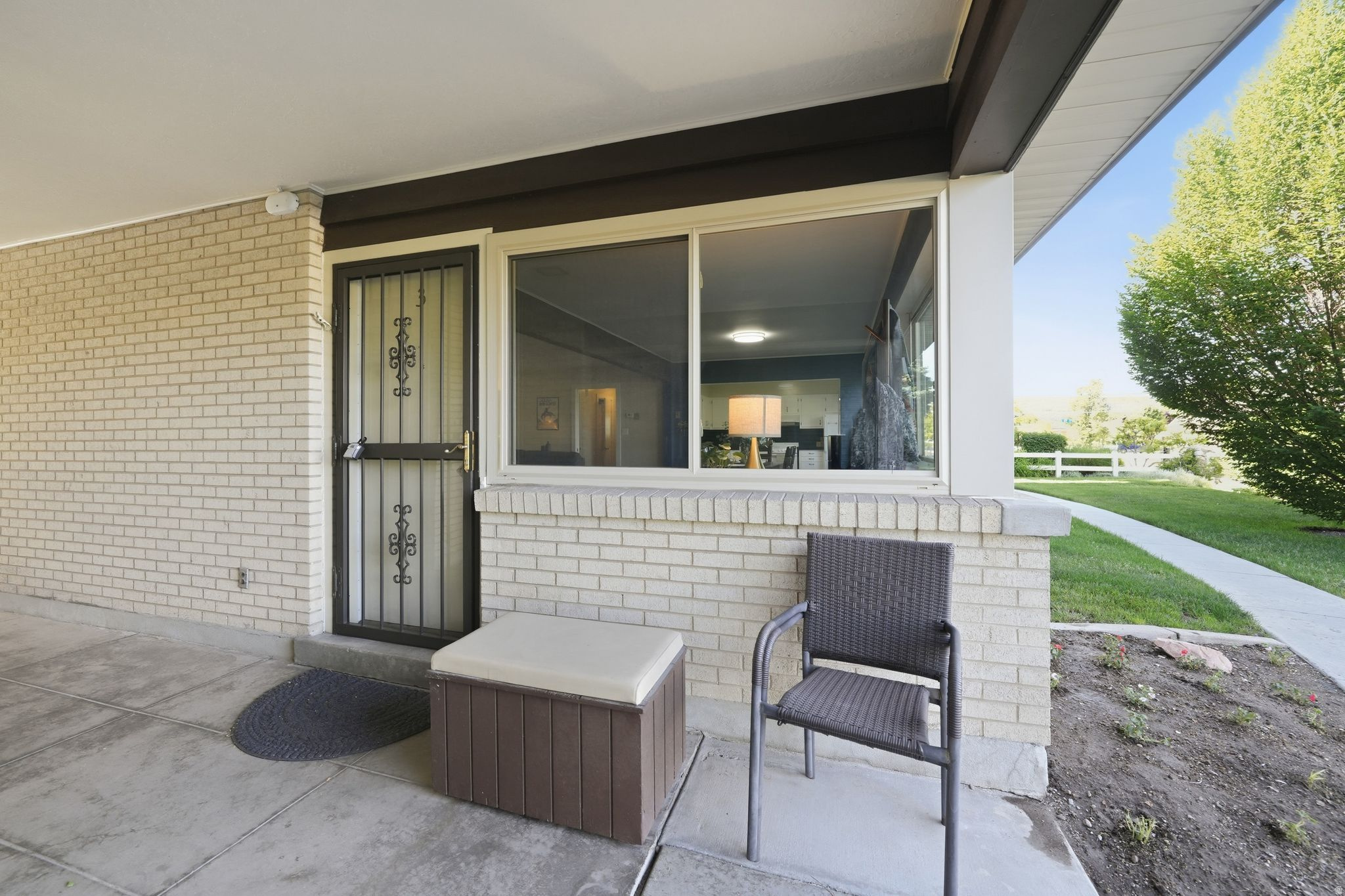 GRAYSTONE CONDOS - Residential