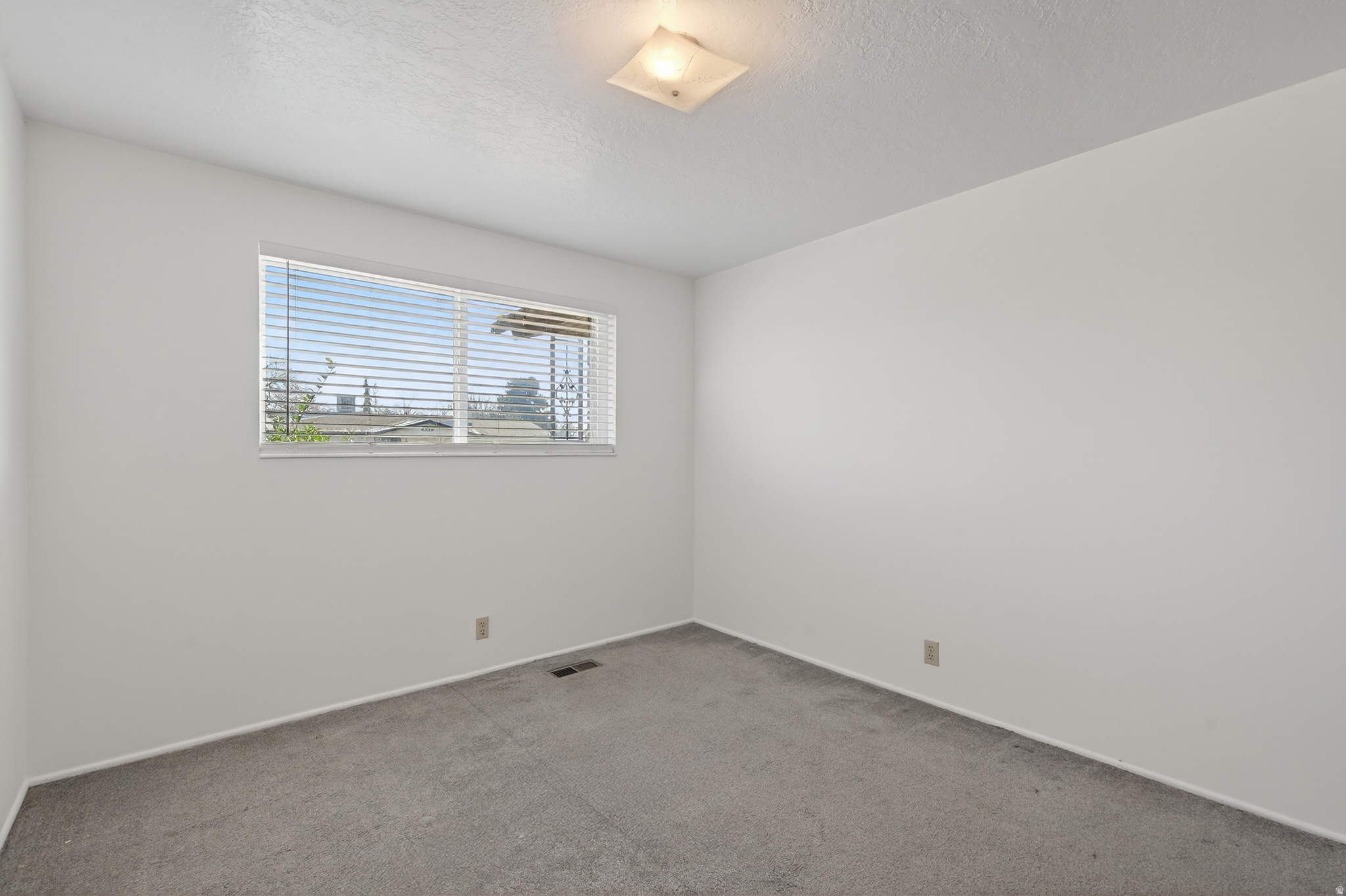 COLONY WEST #8 - Residential