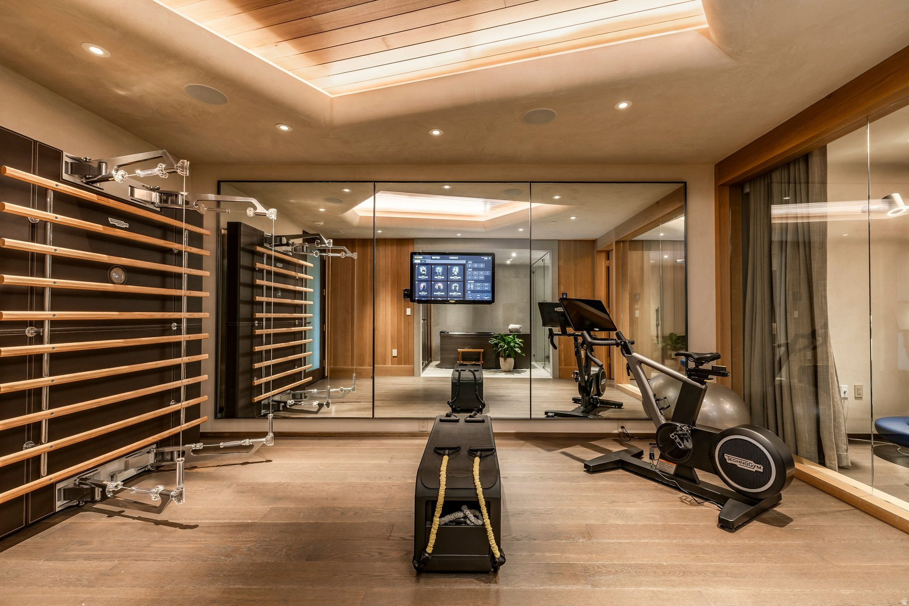 VELVAERE - Residential