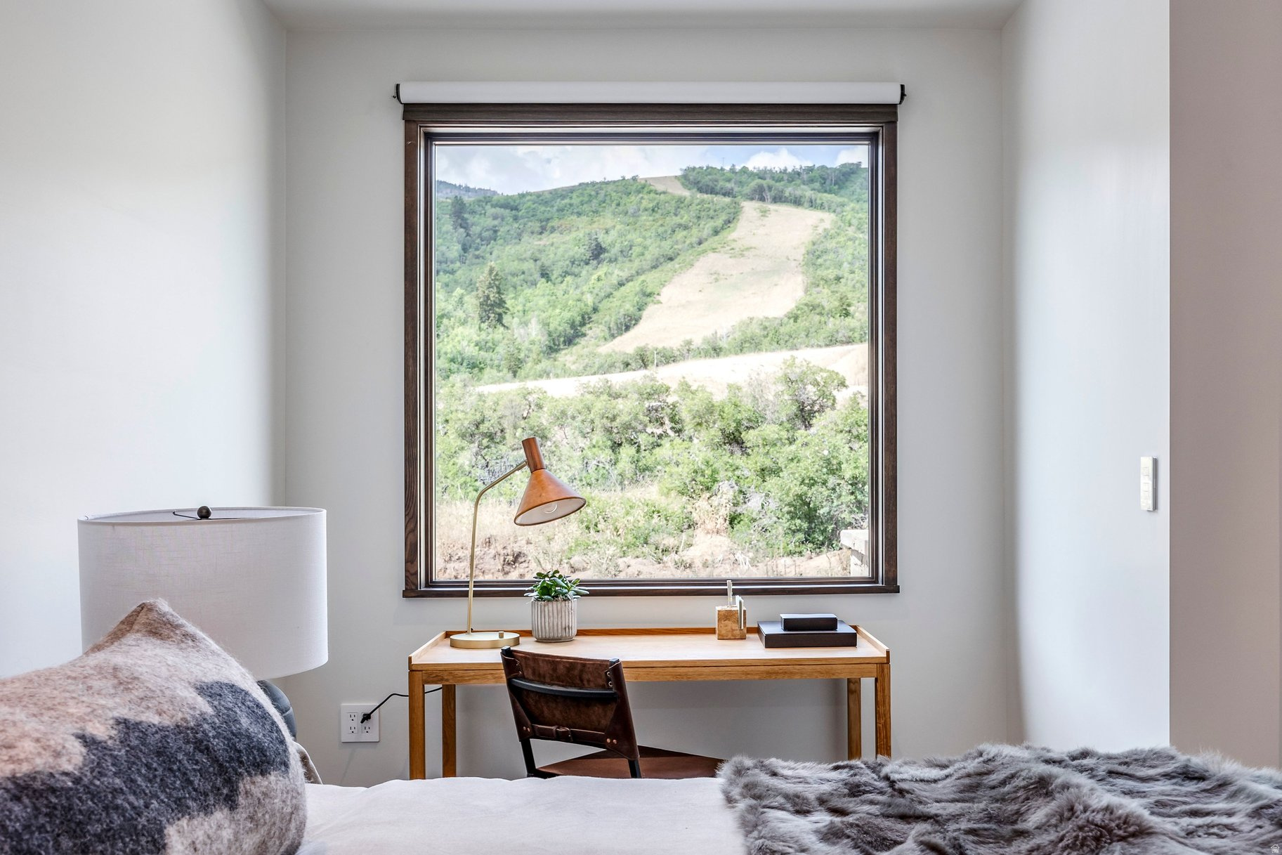 VELVAERE - Residential