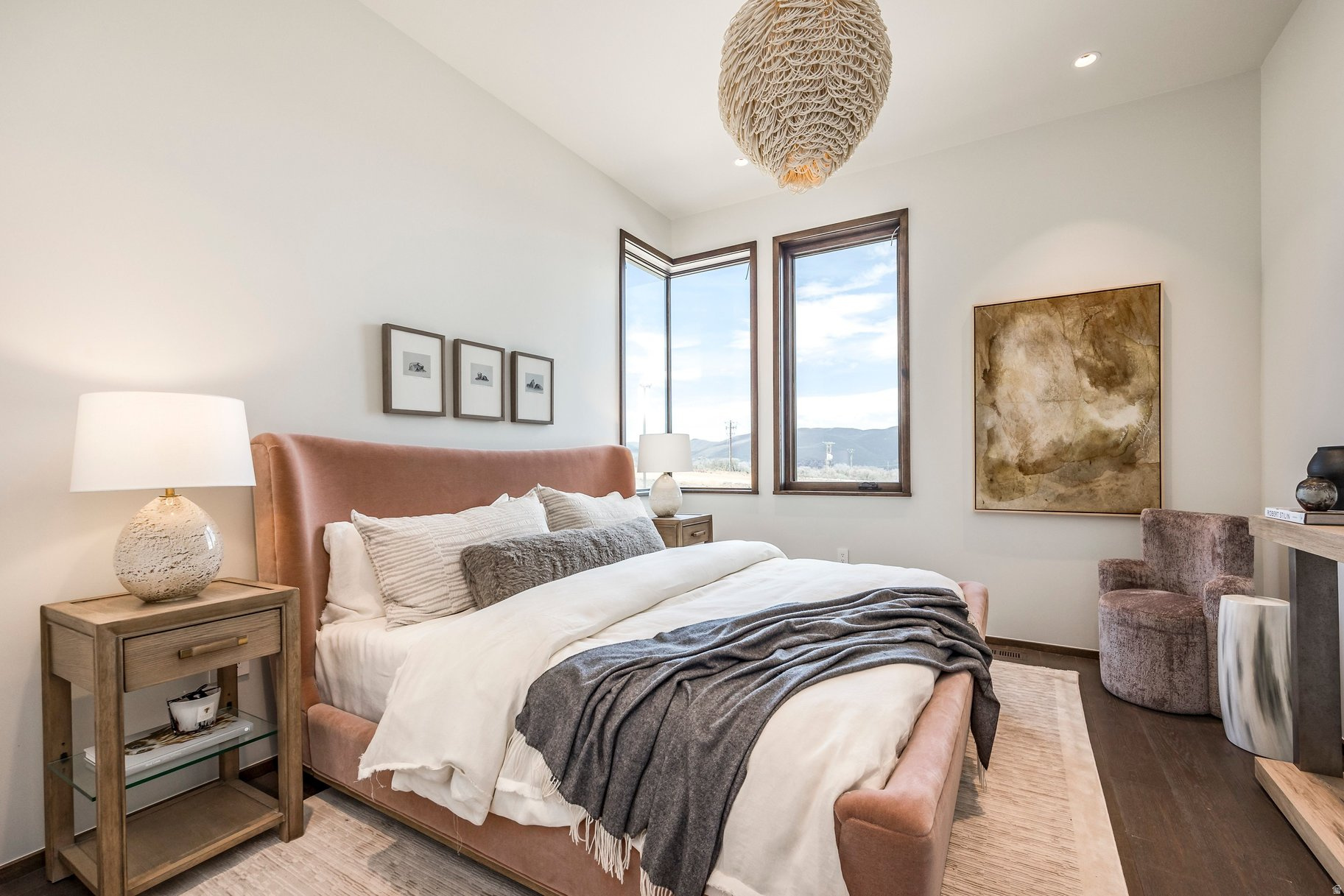 VELVAERE - Residential