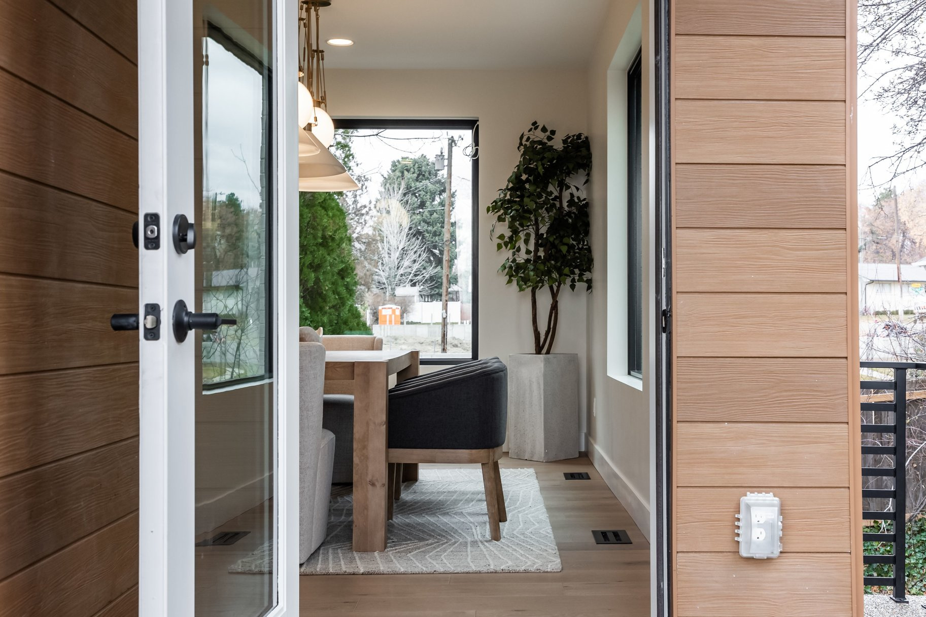 HOLLADAY PARK LANE - Residential