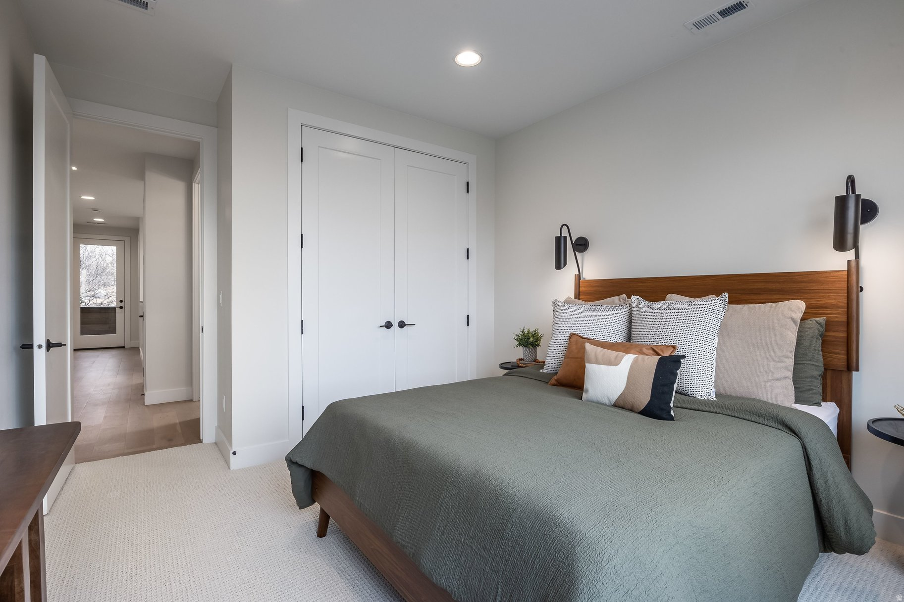 HOLLADAY PARK LANE - Residential