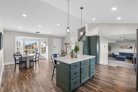 Tiny photo for 1431 W 650 S, Orem, UT 84058 (MLS # 2143120)