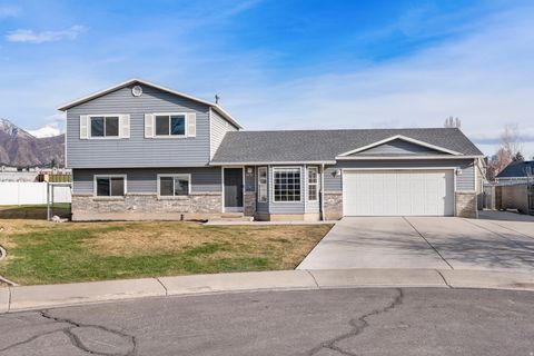 Photo of 1431 W 650 S, Orem, UT 84058 (MLS # 2143120)