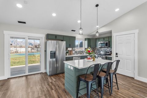 Tiny photo for 1431 W 650 S, Orem, UT 84058 (MLS # 2143120)