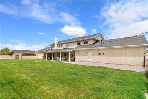 Tiny photo for 106 E 300 S, Manti, UT 84642 (MLS # 2158783)