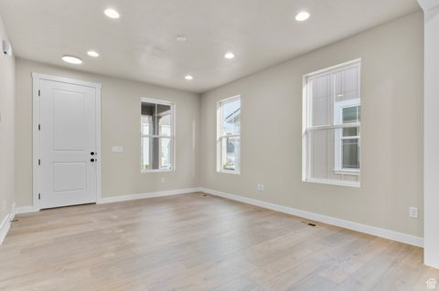 Tiny photo for 11204 S FORDMAN WAY, South Jordan, UT 84009 (MLS # 2114436)