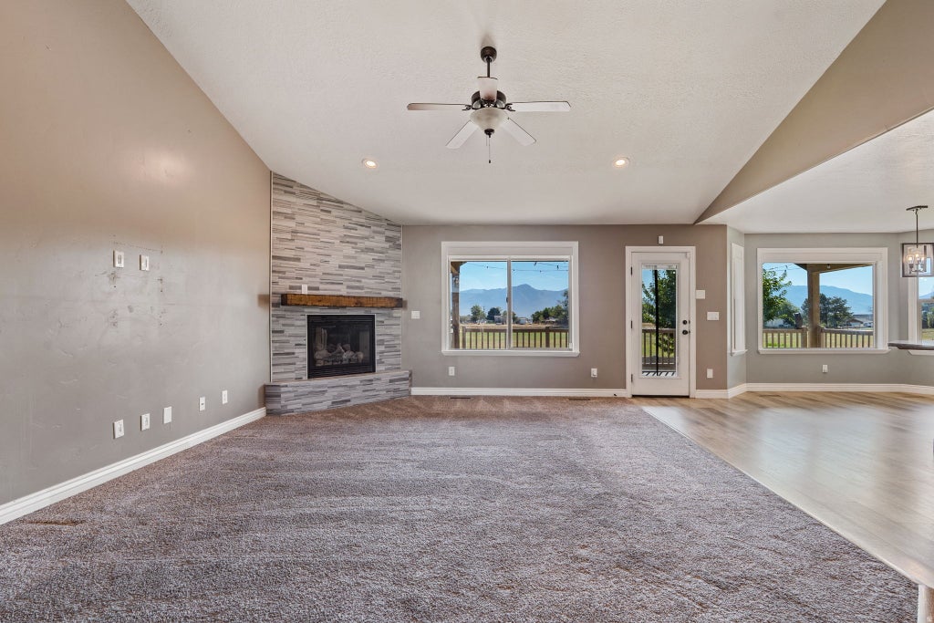 Photo of 1555 N 4325 W, Plain City, UT 84404 (MLS # 2184696)