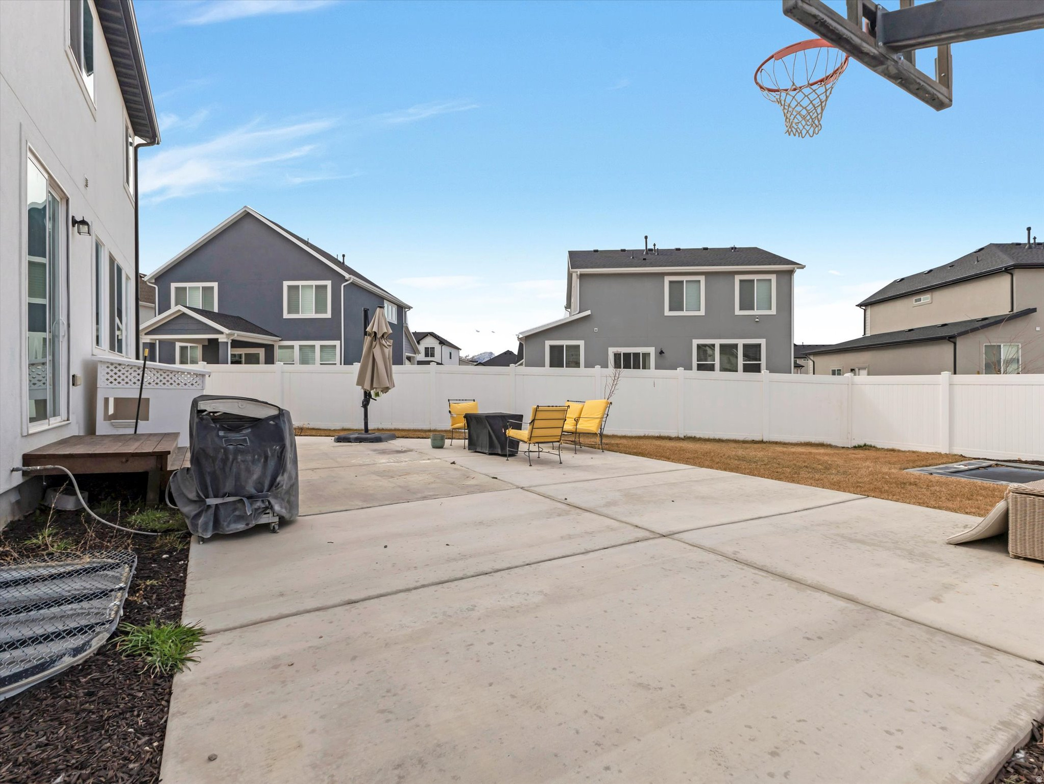 SUNRISE RANCH - Residential