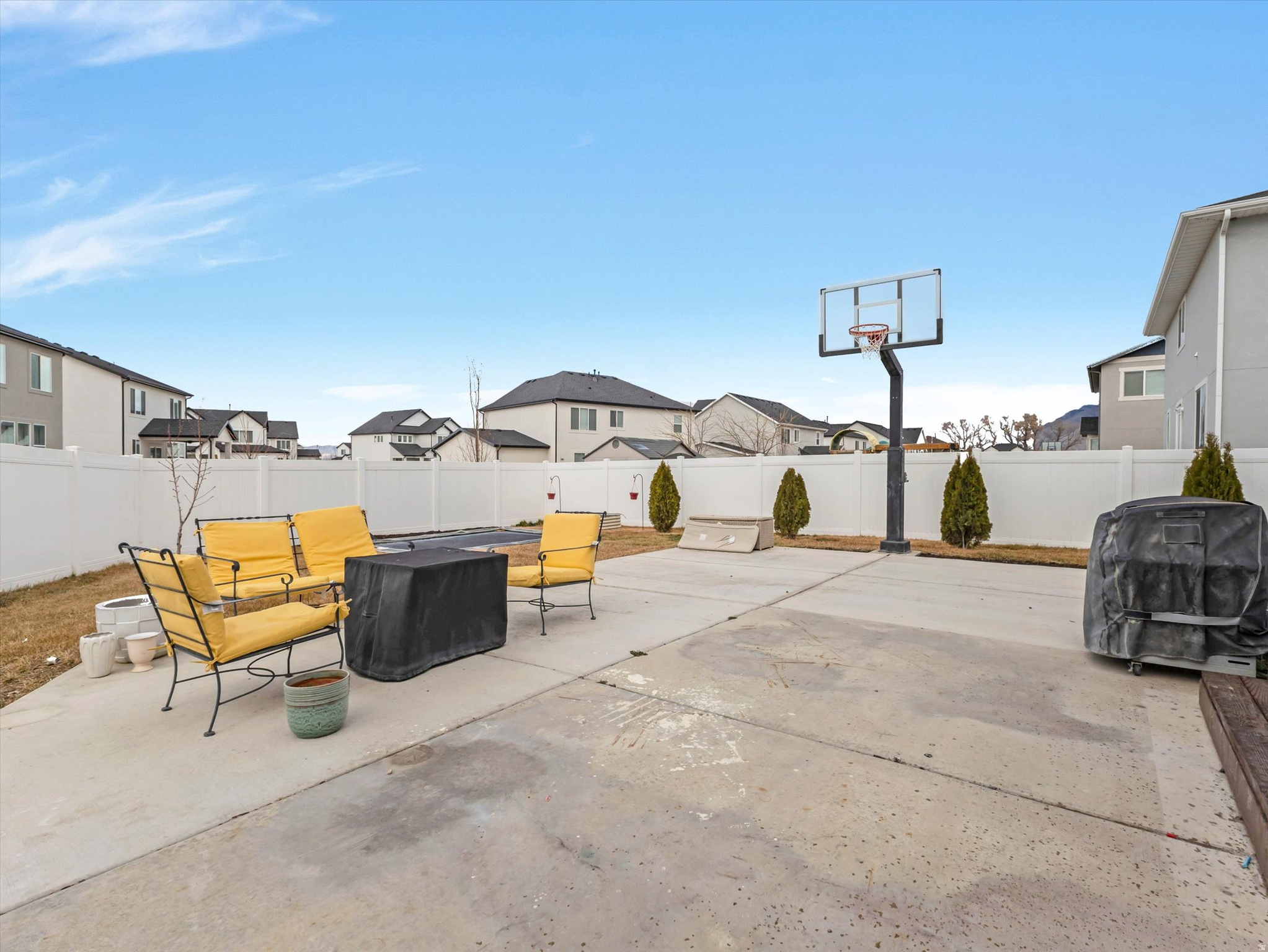 SUNRISE RANCH - Residential